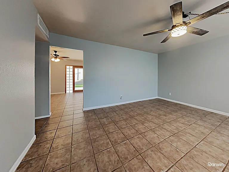 2440 E Dahlia Dr — Photo 6
