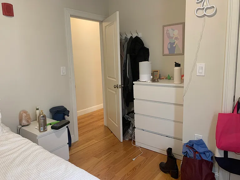 121 Webster Ave #3 — Photo 15
