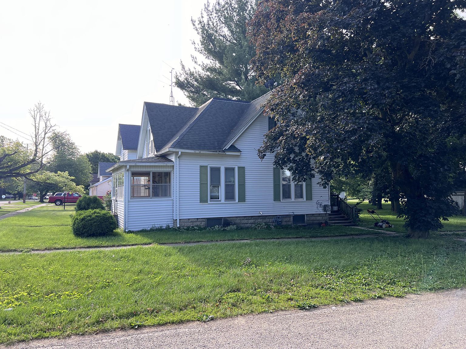 201 E Oak St, Manlius, IL 61338 Zillow