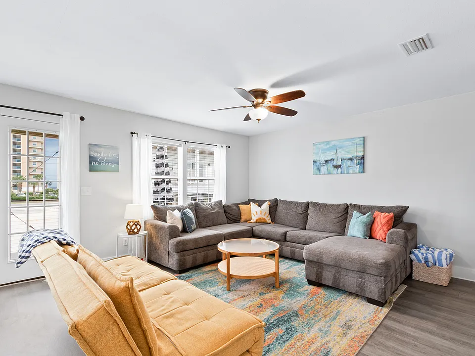 962 W Beach Blvd #B