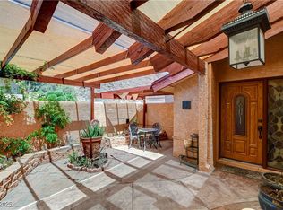 845 Robinson Ln, Boulder City, NV 89005