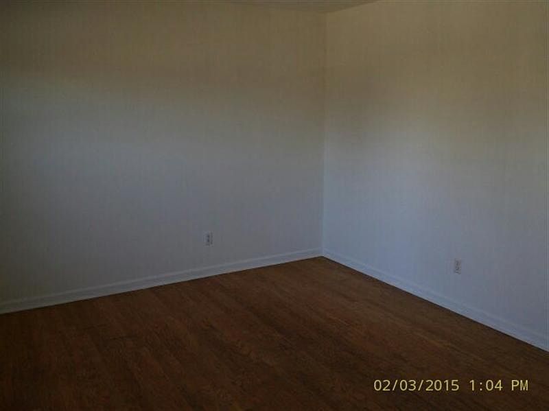 2nd image of 3506 Stonehurst Pl