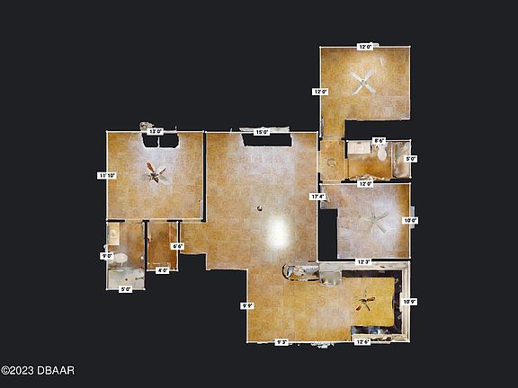 5th image of 1018 Claudia St