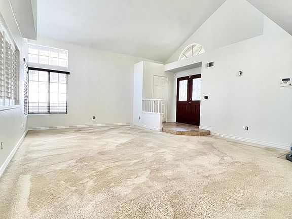 5th image of 15434 Ficus St