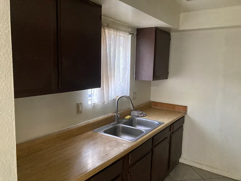 7236 Garden Dr #6 — Photo 5