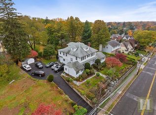 216 Eastchester Rd, New Rochelle, NY 10801