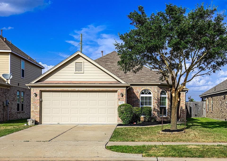 1st image of 14722 Fir Knoll Way