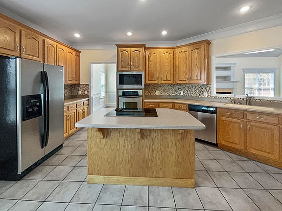 4th image of 299 Kailors Cove Cir