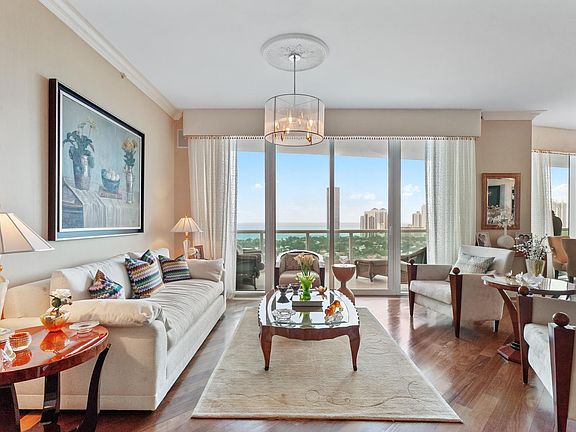 3rd image of 20155 NE 38th Ct APT 2101