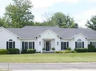 11308 Brown Oak Ct, Evansville, IN 47725