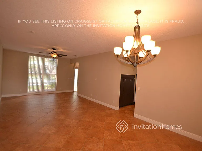 10225 Panama St — Photo 2