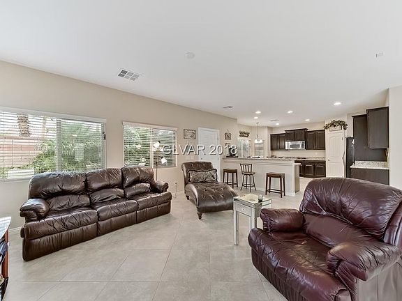5th image of 9204 Oxbow Lake Ave