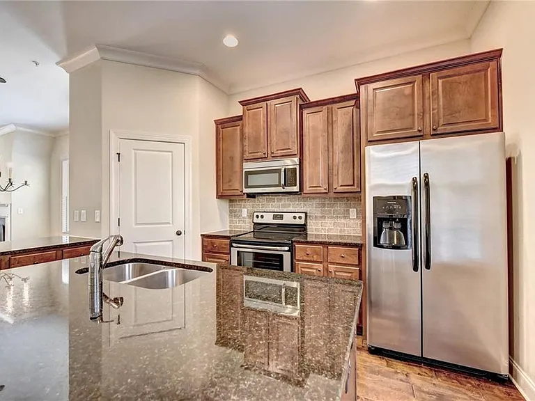 2448 Tenor Ln — Photo 33