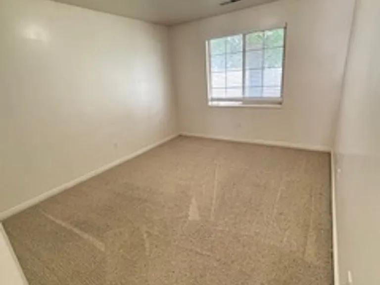 Brookshire Townhomes — Photo 6