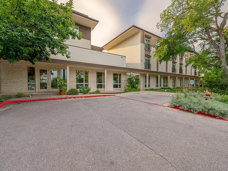 6700 Menchaca Rd #22 — Photo 19