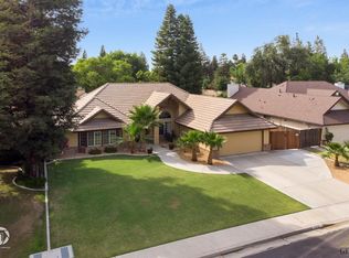 2404 Gambel Oak Way, Bakersfield, CA