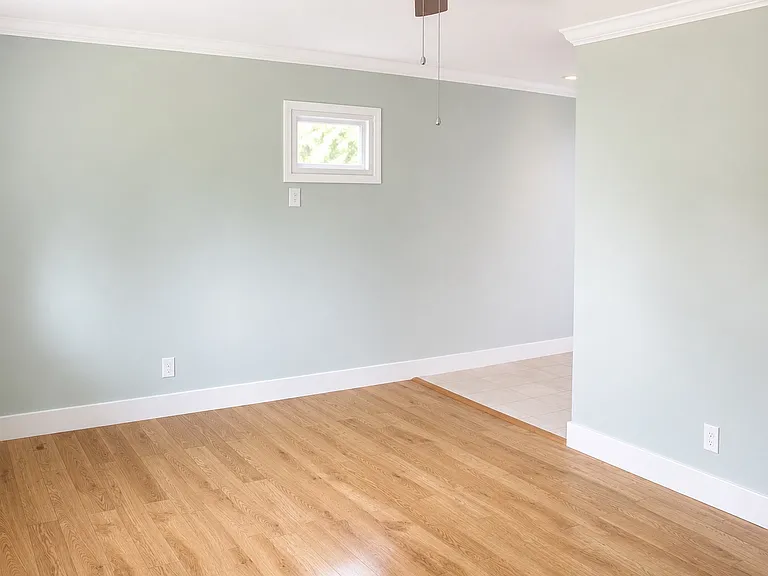 241 Sycamore Rd — Photo 3
