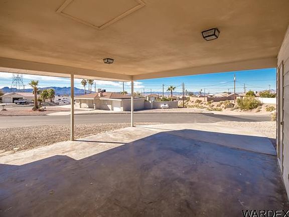 4th image of 420 Bluegrass Way