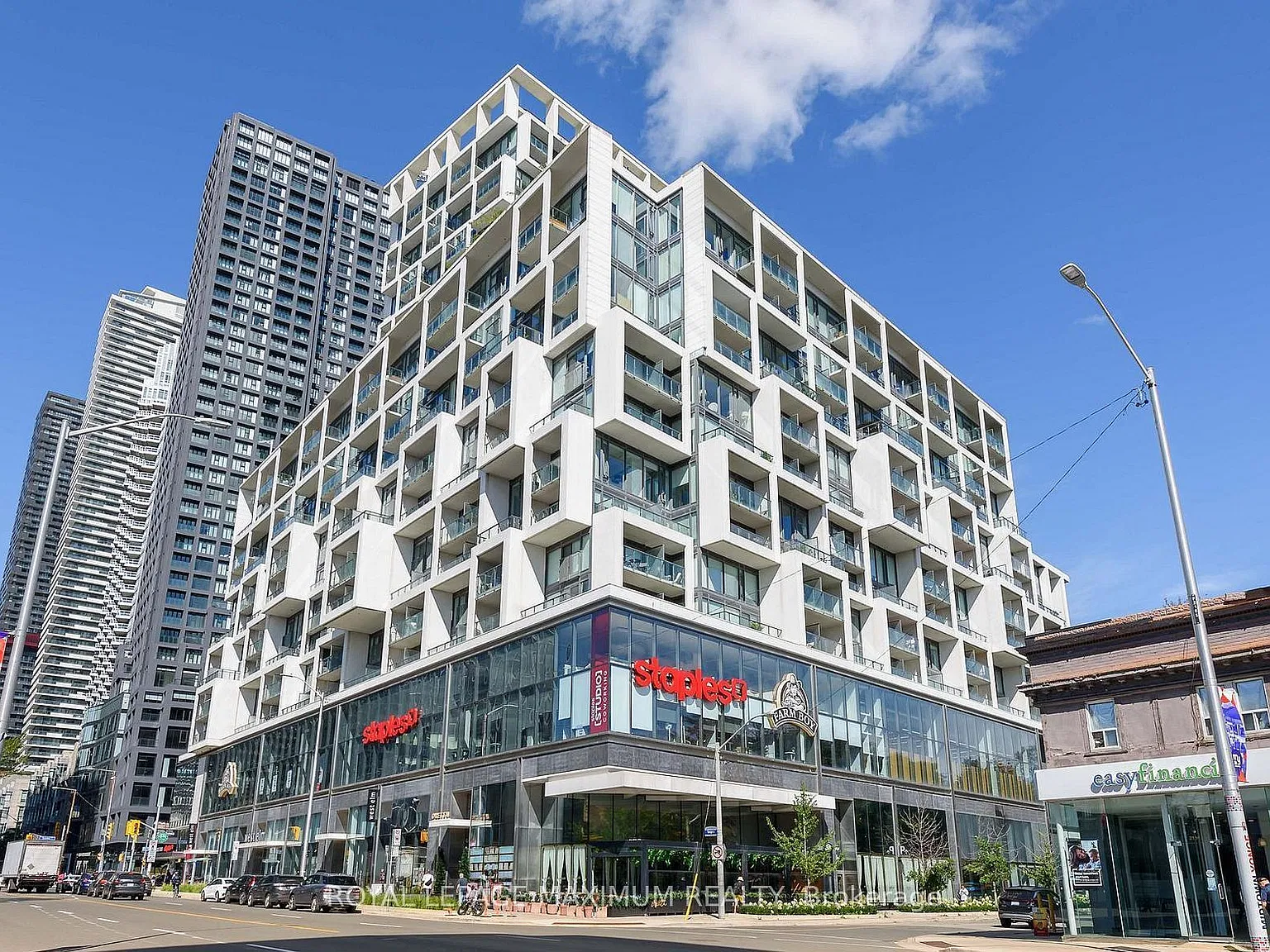 2 bed, $2,600 — Photo 1