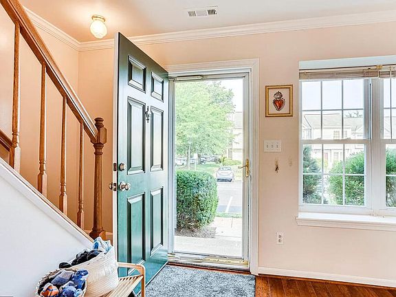 3rd image of 21740 Calamary Cir