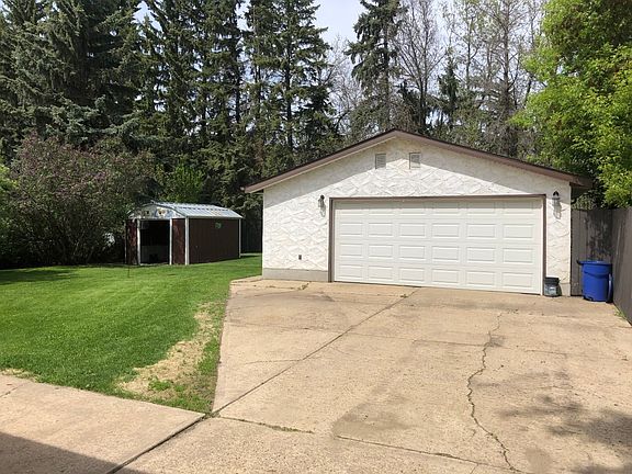 2nd image of 5210 52nd Ave