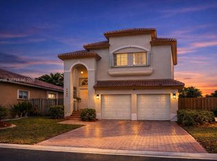 9768 NW 30th St, Doral, FL 33172