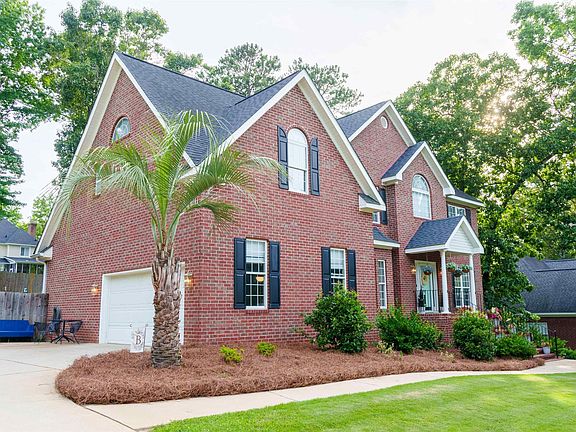 2nd image of 313 Carola Ln