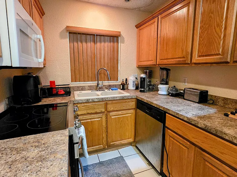 1301 NW 12th Ave #417A — Photo 6