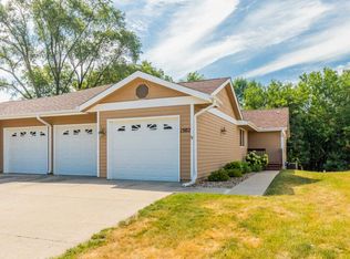 1502 Little Bluestem Ct, Ames, IA 50014