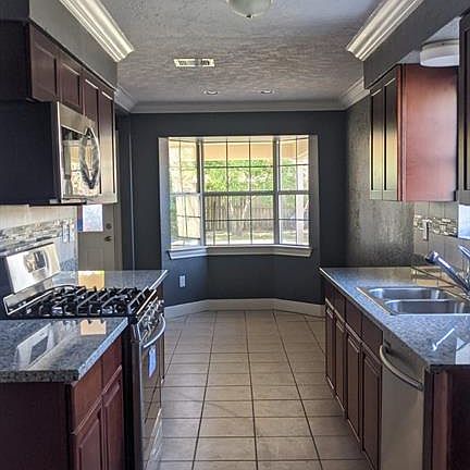 4th image of 7110 Siena Vista Dr
