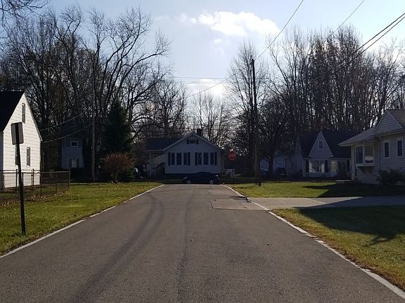 4th image of 4537 Gladland Ave