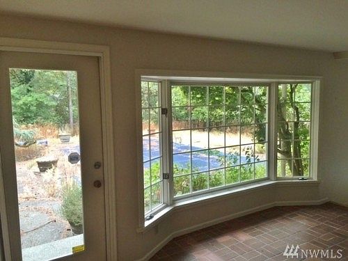 4th image of 11432 Gravelly Lake Dr SW
