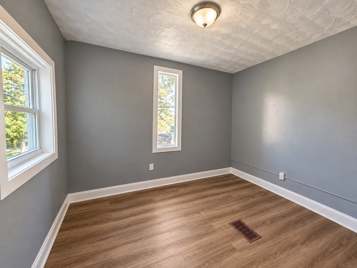3 bed, $1,250 — Photo 4