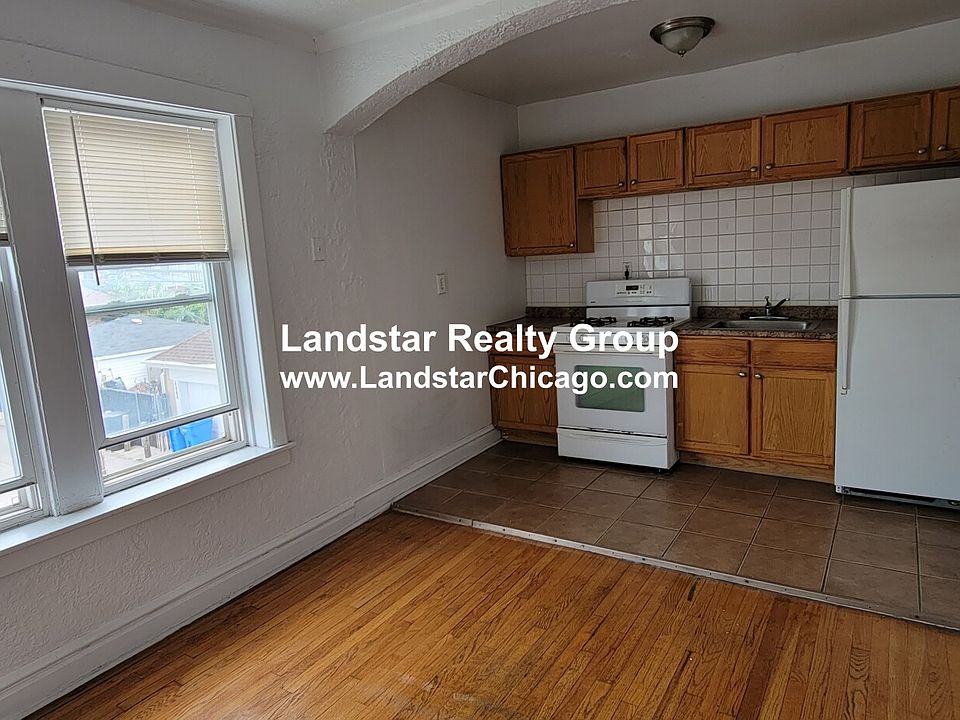 1st image of 2759 N Kilbourn Ave #2