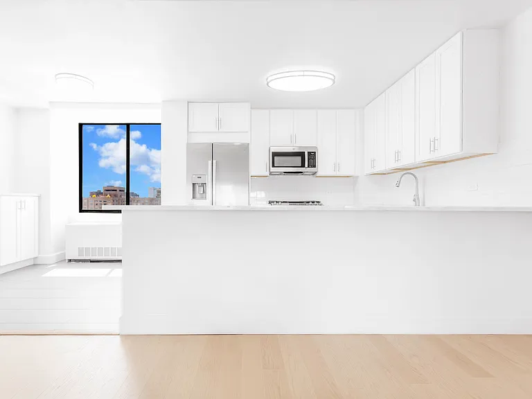 245 E 58th St #Penthouse A — Photo 5