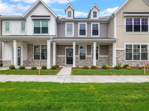 13069 Carolina St, Crown Point, IN 46307