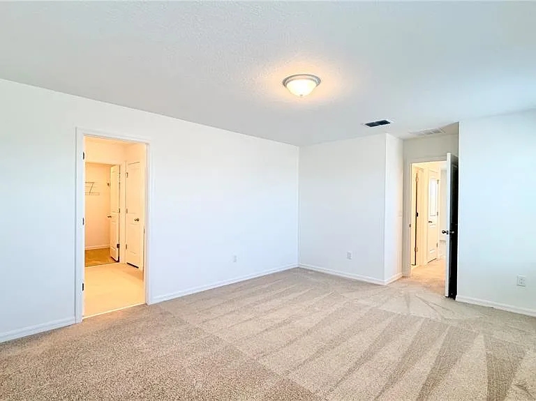 5694 Enchanted Meadow Aly #A — Photo 36