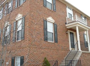 47500 Sharpskin Island Sq, Sterling, VA 20165