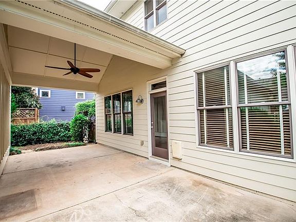 5th image of 3149 Primrose St