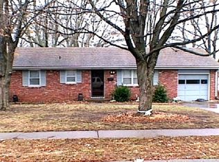 6714 Stearns St, Shawnee, KS 66203
