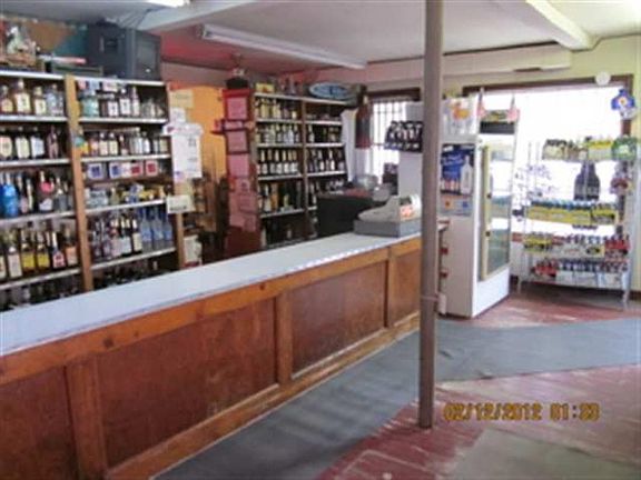 5th image of 654 W Glenwood Ave