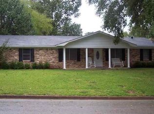 1512 Rayford Rd, Henderson, TX 75654