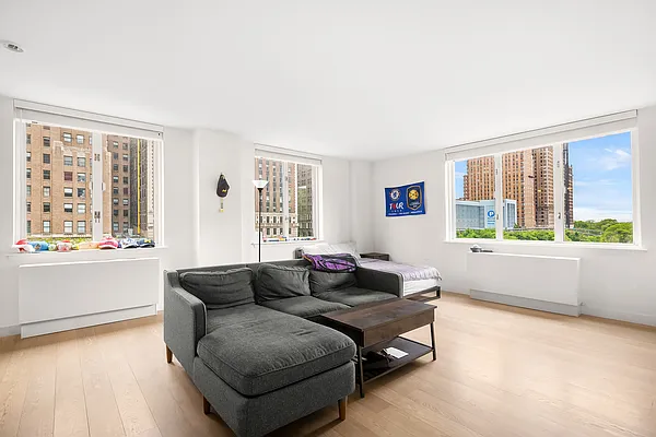 Rented by Brown Harris Stevens | media 7