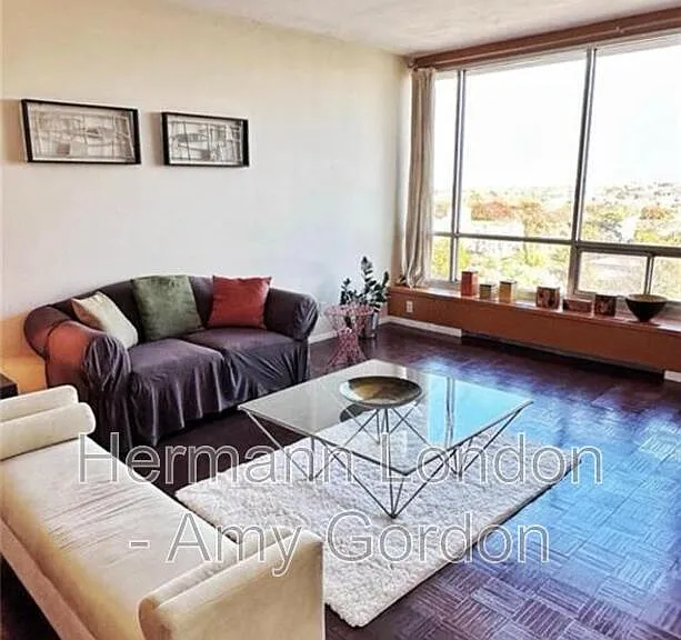 4501 Lindell Blvd #12E — Photo 9