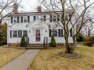 72 Allerton Ave, East Providence, RI 02914