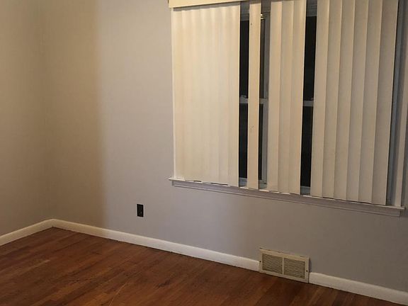 4th image of 75 La Venta Dr
