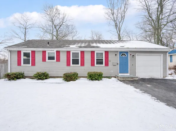 20 Forest Drive, Wethersfield, CT 06109