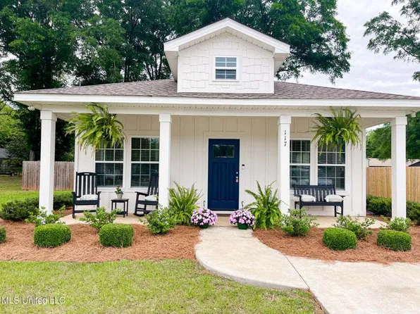 117 Ridge Hl, Lucedale, MS 39452