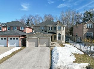 51 Hawkins Dr, Barrie, ON L4N 0A7
