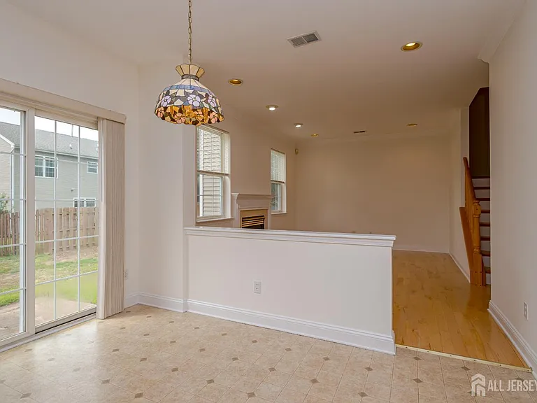 71 Manley Rd — Photo 13